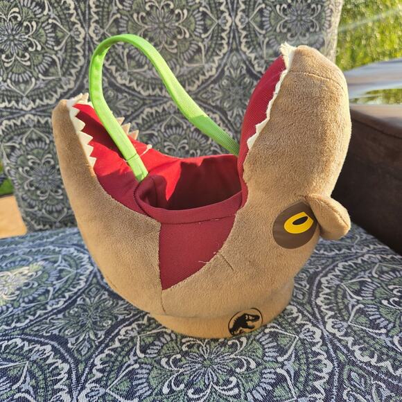 Jurassic Park Other - Jurassic Park Dinosaur Head Plush Basket Halloween Easter Basket